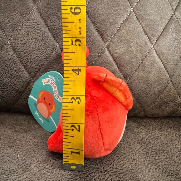 Squishmallow Clip Lizard Maxie 4" - Picture 5 of 5